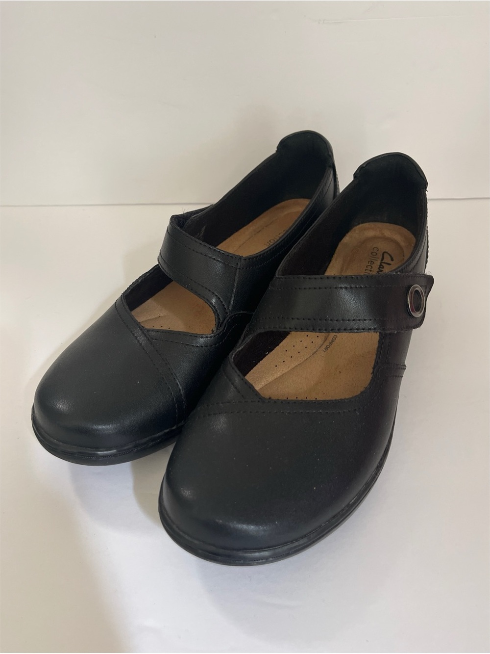 Clark’s Collection Black Leather Mary Jane’s Women’s Size 10